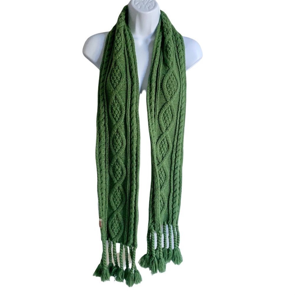 Mossimo Supply Co Green Scarf With Tassels